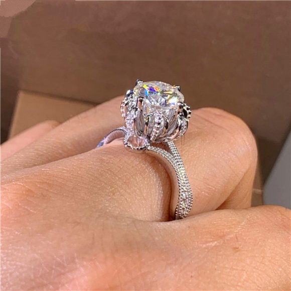 ⚡Shiny Cubic Zirconia Stone Flower Pure Luxury Wedding Rings for Women,M… - Picture 4 of 5